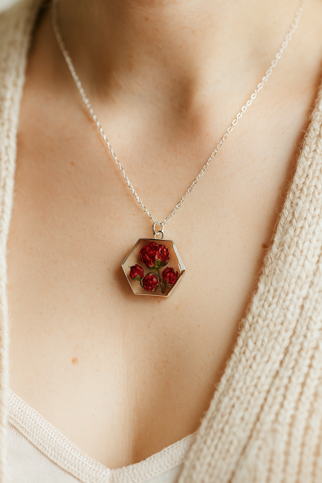 Sparklings Chain Pendant | handcrafted floral pendant | wearable memory |