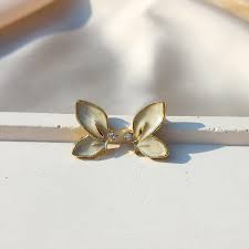 Golden Petal Stud Earrings – Minimal Floral Elegance