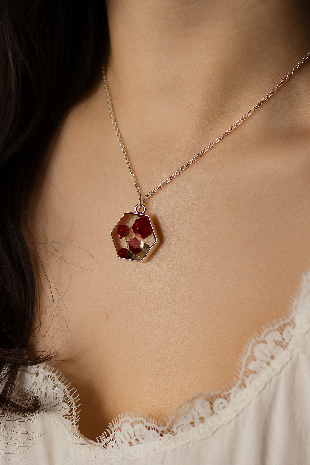 Sparklings Chain Pendant | handcrafted floral pendant | wearable memory |