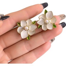 Ivory Flower Stud Earrings with Green Leaf Accents – Elegant & Lightweight