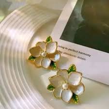 Ivory Flower Stud Earrings with Green Leaf Accents – Elegant & Lightweight