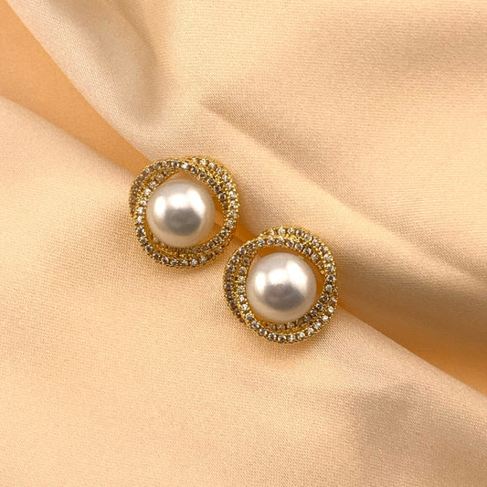 Golden Pearl Halo Stud Earrings – Elegant, Lightweight & Timeless