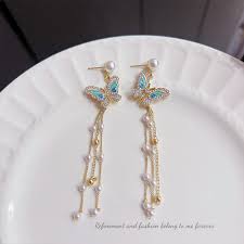 Butterfly Pearl Drop Earrings – Lightweight & Allergy-Free