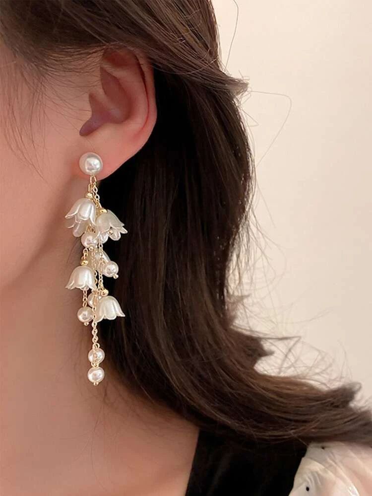 Ivory Floral Drop Earrings – Lightweight, Elegant & Timeless